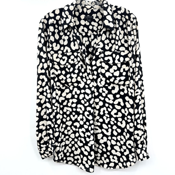 Ann Taylor Animal Print Popover Tunic Top Sz L Black White Office Corporate - Picture 1 of 9